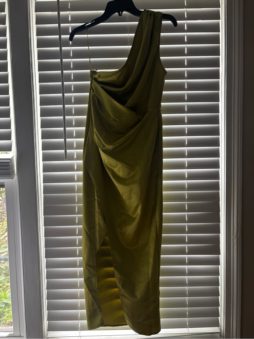 PrettyLittleThing One-Shoulder Draped Dress in Chartreuse